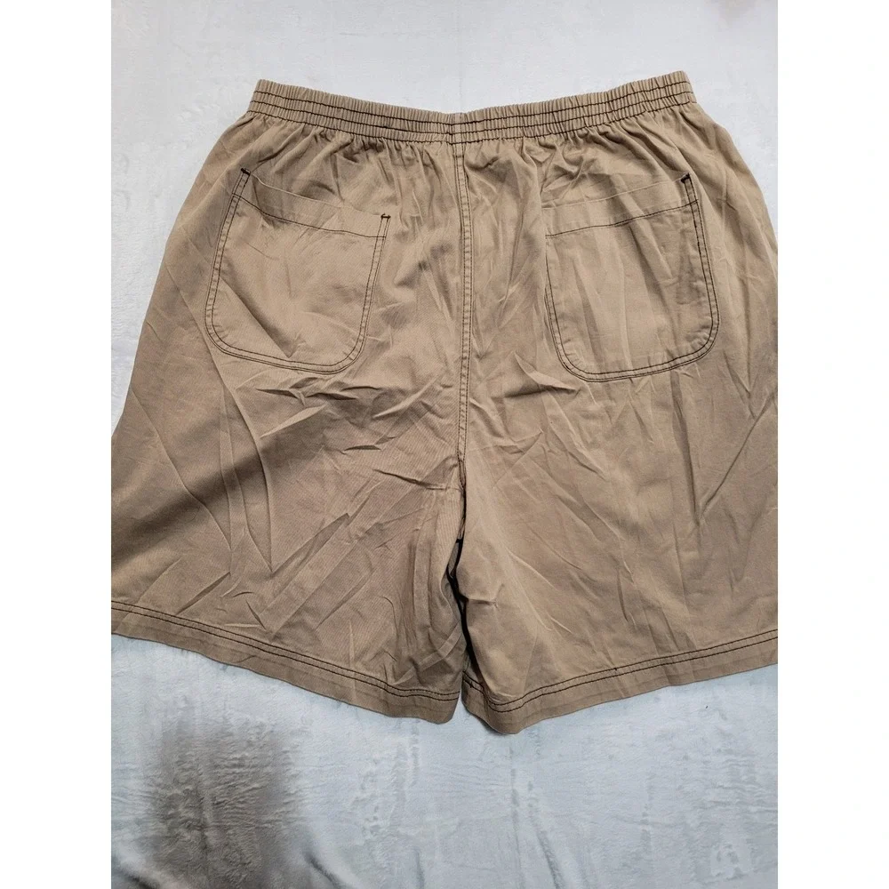 NWT Roaman's Shorts Women 24W Khaki Elastic Waist Cotton Twill Casual Utility